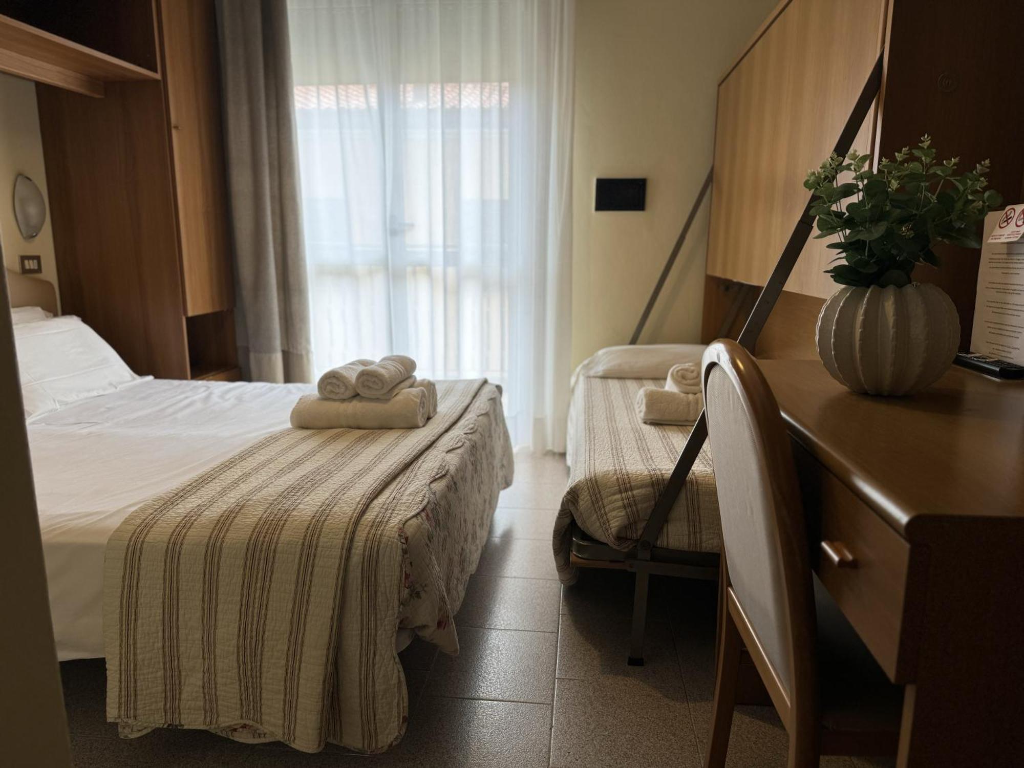 Acapulco Beach Lido di Jesolo Luaran gambar