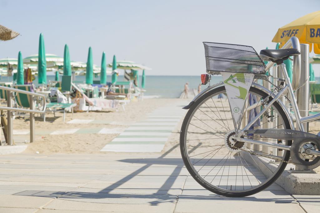 Acapulco Beach Lido di Jesolo Luaran gambar