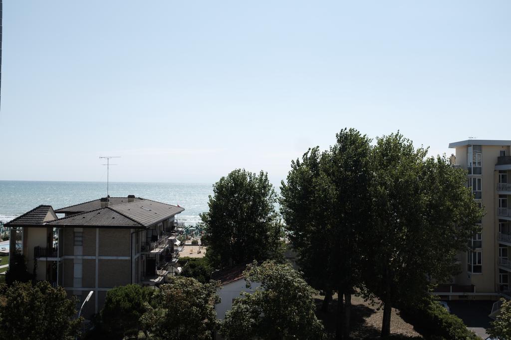Acapulco Beach Lido di Jesolo Luaran gambar
