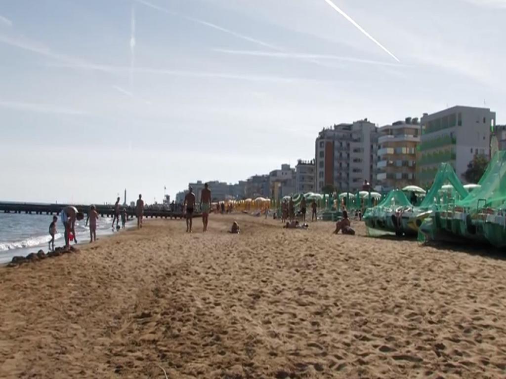 Acapulco Beach Lido di Jesolo Luaran gambar